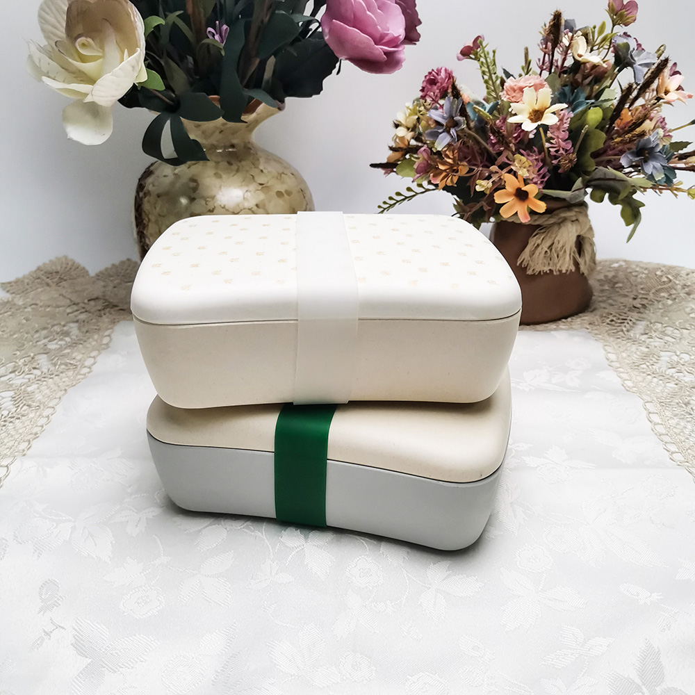 Prispôsobený farebný ekologický a biologicky odbúrateľný štvorcový Bento obedový box